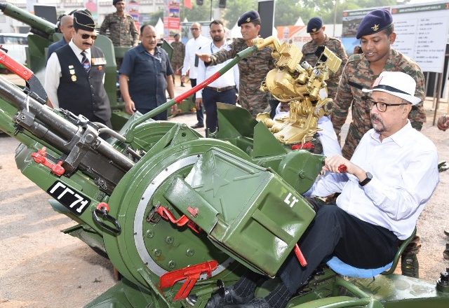 रायपुर : सशस्त्र सैन्य प्रदर्शनी युवाओं के लिए प्रेरणा का अद्वितीय स्रोत : राज्यपाल रमेन डेका