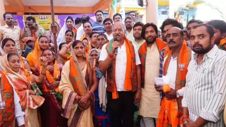 बृजमोहन ने आरंग विधानसभा क्षेत्र में किया जनसंपर्क