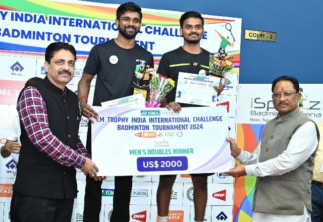 मुख्यमंत्री विष्णु देव साय सीएम ट्राफी इंडिया इंटरनेशनल चैलेंज बैडमिंटन स्पर्धा 2024 के समापन समारोह में हुए शामिल