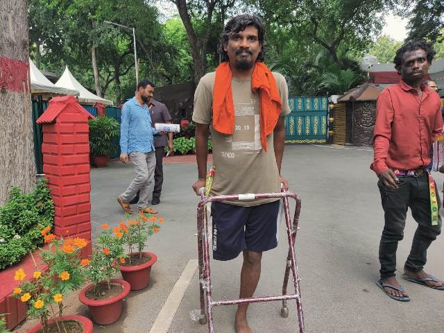 jandarshan-divyang-walker-2024