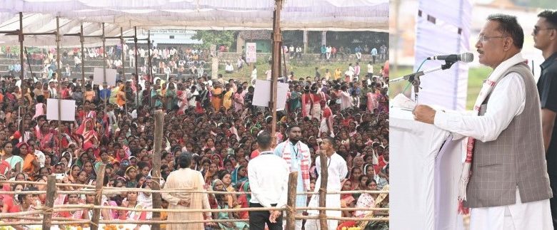 लैलूंगा में उरांव समाज के करमा महोत्सव में शामिल हुए मुख्यमंत्री, सामाजिक भवन, स्टेडियम जीर्णोद्धार एवं बास्केबाल कोर्ट निर्माण के लिए एक करोड़ 9 लाख रूपए की घोषणा