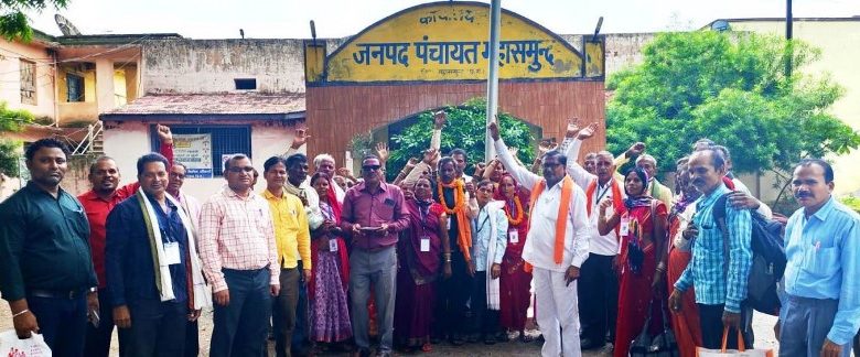 महासमुंद : श्री रामलला दर्शन के लिए 38 श्रद्धालुओं का दल हुआ रवाना