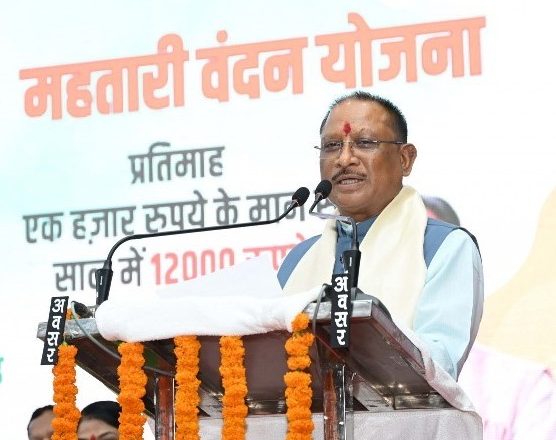 सरकार फिर शुरू करेंगी चरण पादुका और सरस्वती सायकल वितरण योजना : मुख्यमंत्री ने आज जगदलपुर में की घोषणा