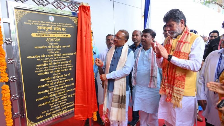 विश्व आदिवासी दिवस 9 अगस्त पर विशेष लेख : आदिवासी अंचलों में पहुंच रही हैं तेजी से विकास योजनाएं