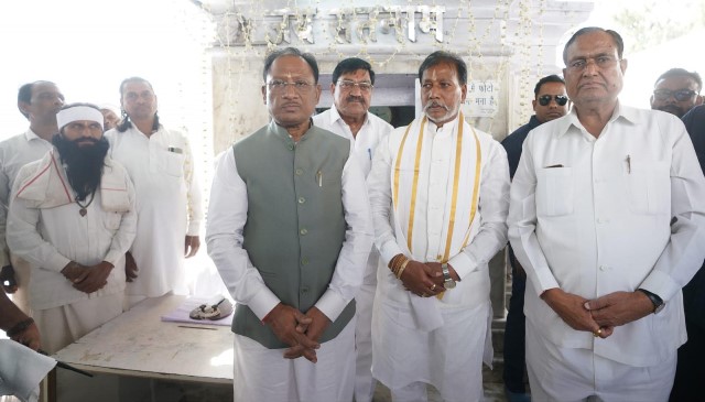 रायपुर : गुरूदर्शन मेले में उमड़ रही श्रद्धा की बयार, देशभर से आ रहे श्रद्धालु