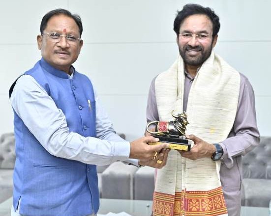 मुख्यमंत्री विष्णु देव साय से केंद्रीय कोयला एवं खान मंत्री जी. किशन रेड्डी ने सौजन्य मुलाकात की