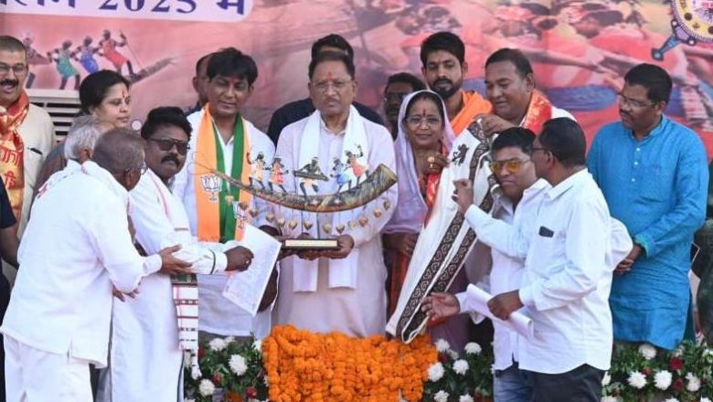 मुख्यमंत्री खल्लारी में कंवर-पैंकरा समाज के महासभा में हुए शामिल: 55 लाख रूपए के विकास कार्यों की घोषणा