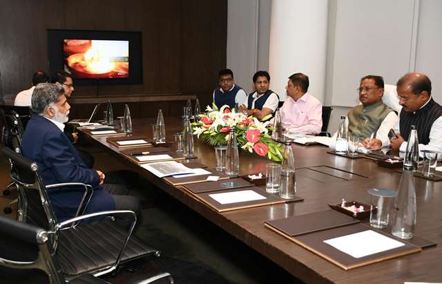 shalvi-group-meet-2025.jpeg