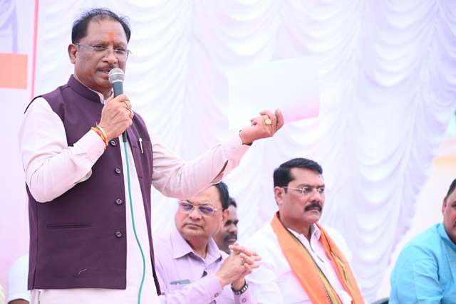 कोरबा: मुख्यमंत्री ने कहा आमनागरिको से मिलने,उनकी समस्याओं का निराकरण और योजनाओं की हकीकत जानने का माध्यम है सुशासन तिहार