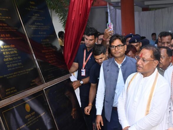 मुख्यमंत्री विष्णुदेव साय ने रायगढ़ जिले को दी 330 करोड़ 29 लाख रुपए के विकास कार्यों की सौगात