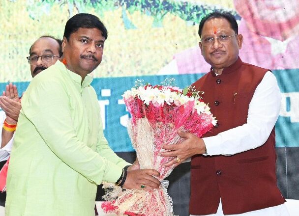 मुख्यमंत्री विष्णु देव साय का आह्वान: ‘वेटलैण्ड मित्र’ बनें, जैविक विरासत को बचाएं