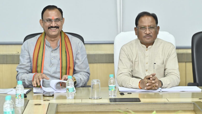 मुख्यमंत्री साय के निर्देश पर कैंसर अस्पताल का होगा उन्नयन, जनता को मिलेगी अत्याधुनिक स्वास्थ्य सुविधा की सौगात