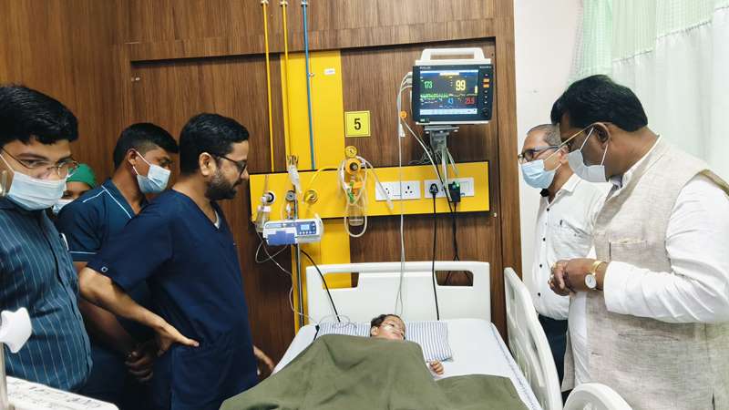 rohit-sahu-helps-girl-child