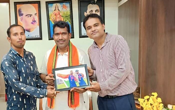 राजिम-गरियाबंद में गूंजेगा क्रिकेट: विधायक रोहित साहू के साथ अन्य नेतागण एव हस्तियाँ देखेंगे 14 Sep 2025 भारत-पाकिस्तान Asia Cup का लाइव मैच