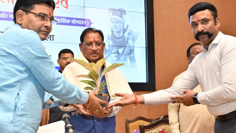 जनजातीय नायकों की विरासत को सहेजना हमारी सामूहिक जिम्मेदारी है — मुख्यमंत्री श्री विष्णु देव साय