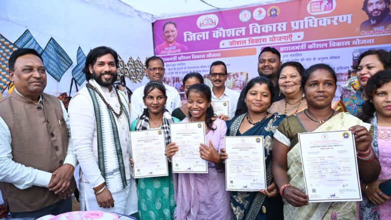 छत्तीसगढ़ रजत महोत्सव: विकास, सुशासन और जनकल्याण की नई ऊँचाइयों की ओर बढ़ रहा है छत्तीसगढ़- मंत्री श्री गुरु खुशवंत साहेब