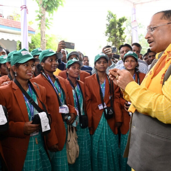 विशेष लेख : छत्तीसगढ़ में महिला विकास की नई इबारत